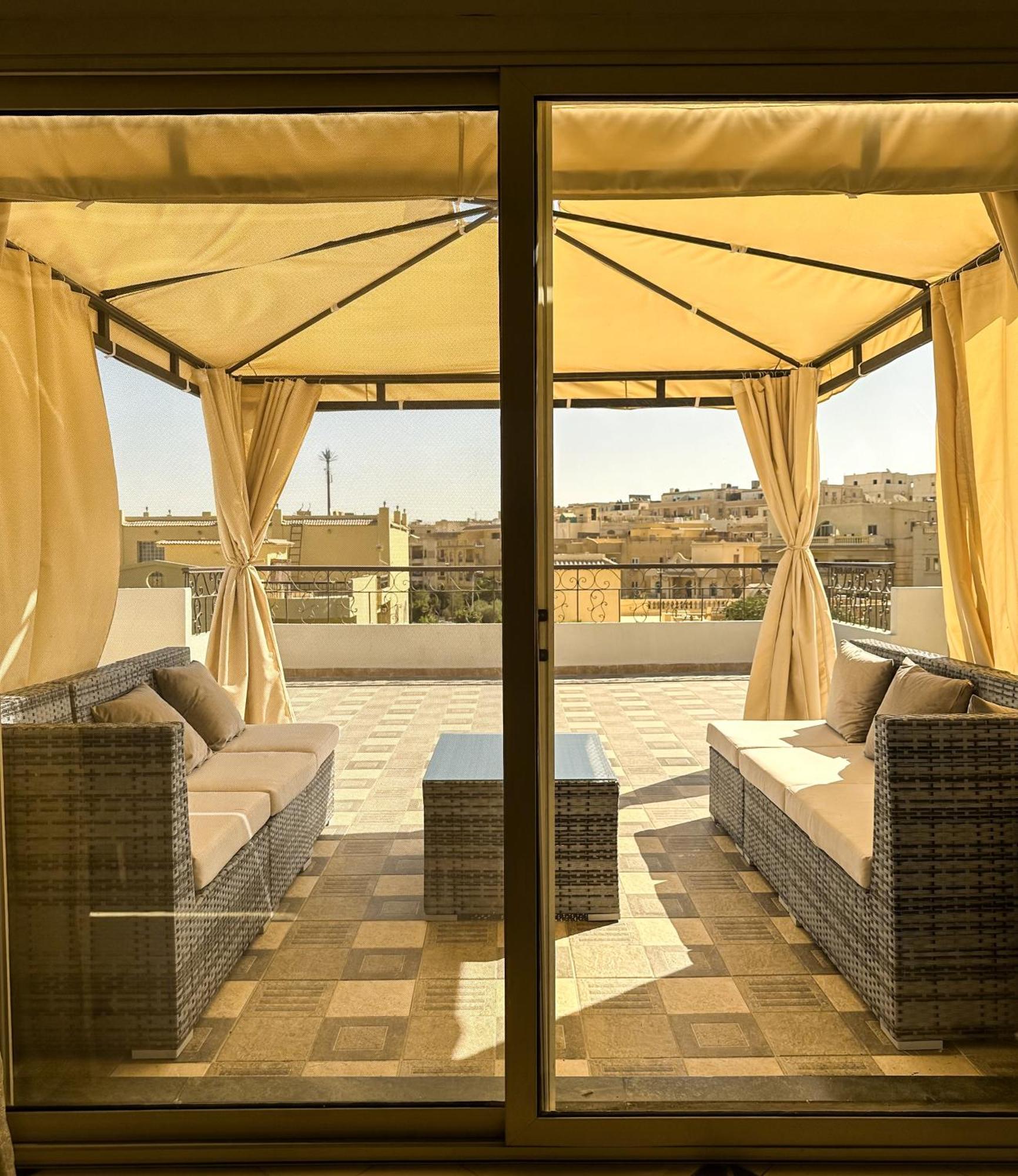 קהיר 2Bd Apartment In A Rooftop With A Private Terrace מראה חיצוני תמונה
