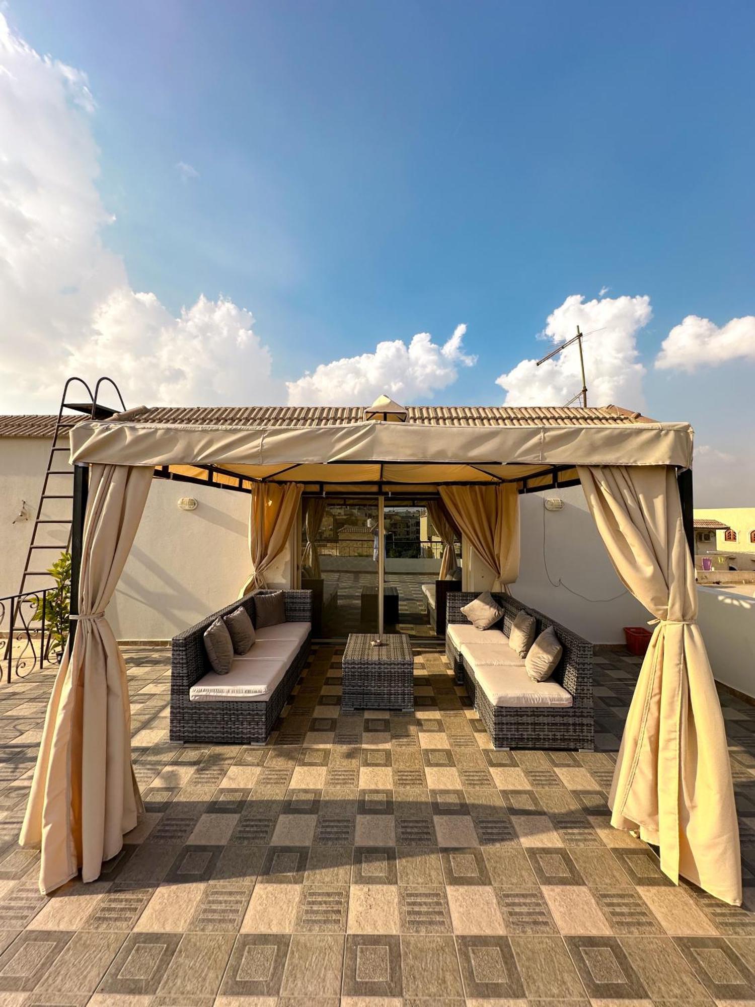 קהיר 2Bd Apartment In A Rooftop With A Private Terrace מראה חיצוני תמונה